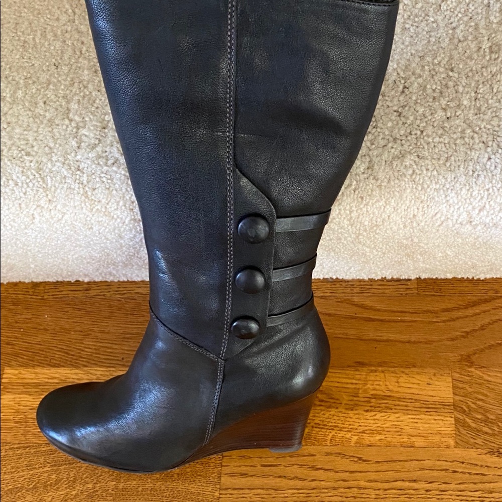 Ecco leather boot
